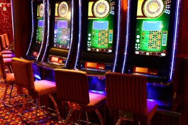 Bikini Paradise slot game interface on mitra138 slot mobile app